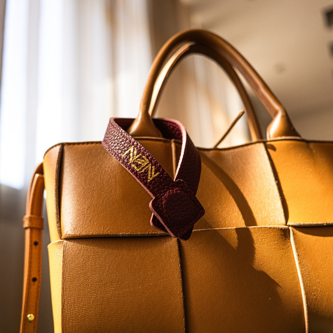 Magnetic Multipurpose Holder