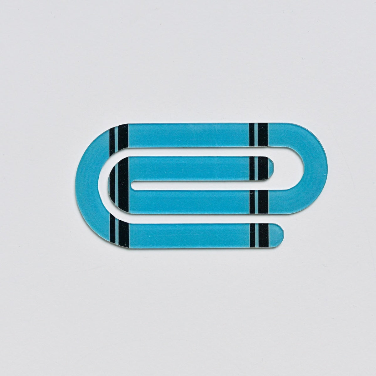 XL acrylic paper clip with notebook