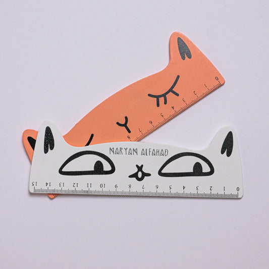 Peaking Cat Ruler