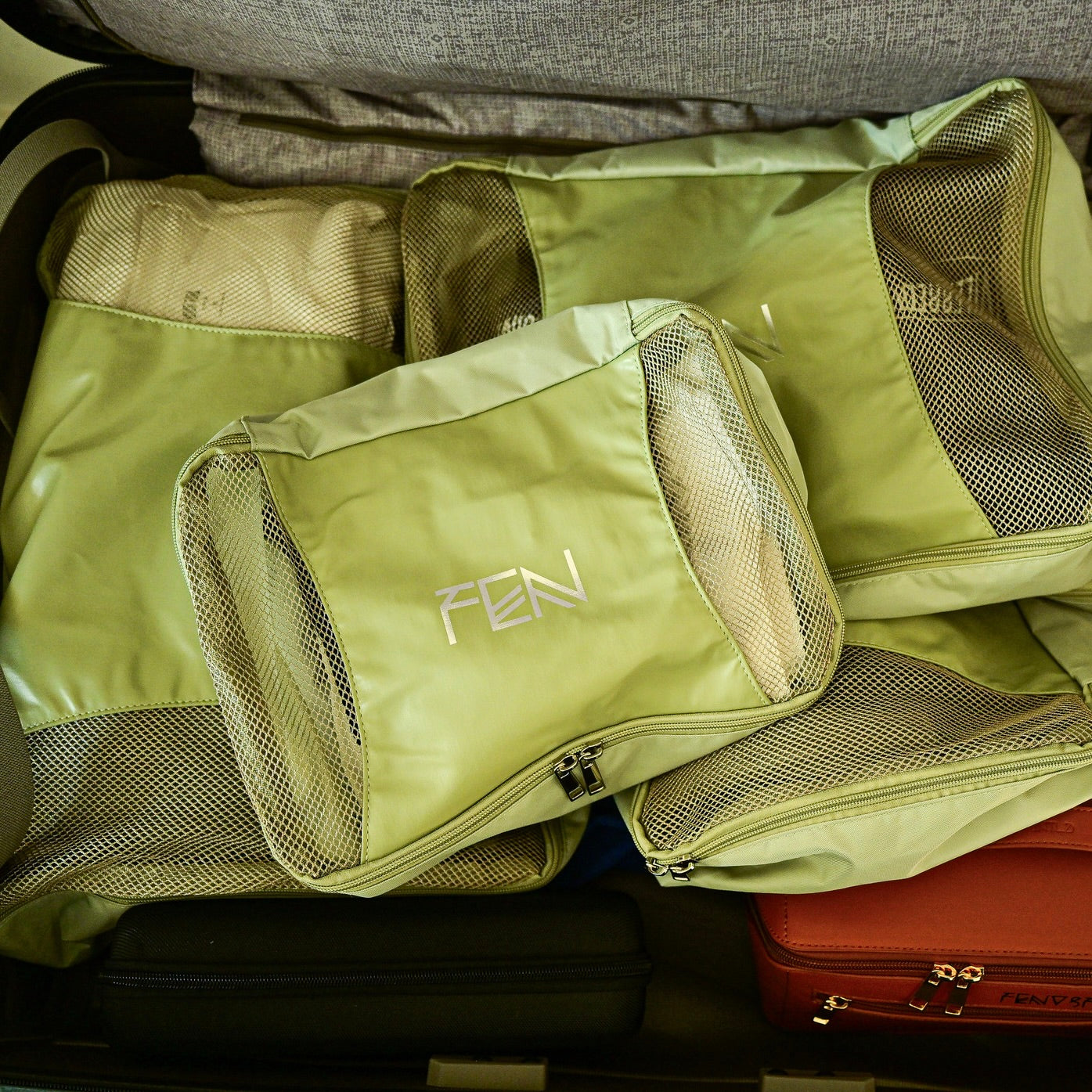 5 Set Packing Cubes