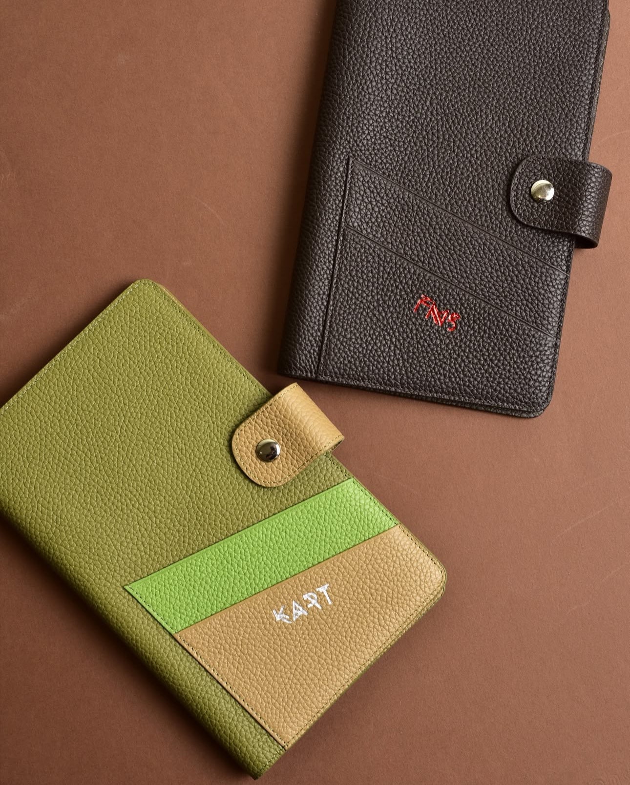 INTL.D x Bonbonis Passport Wallet