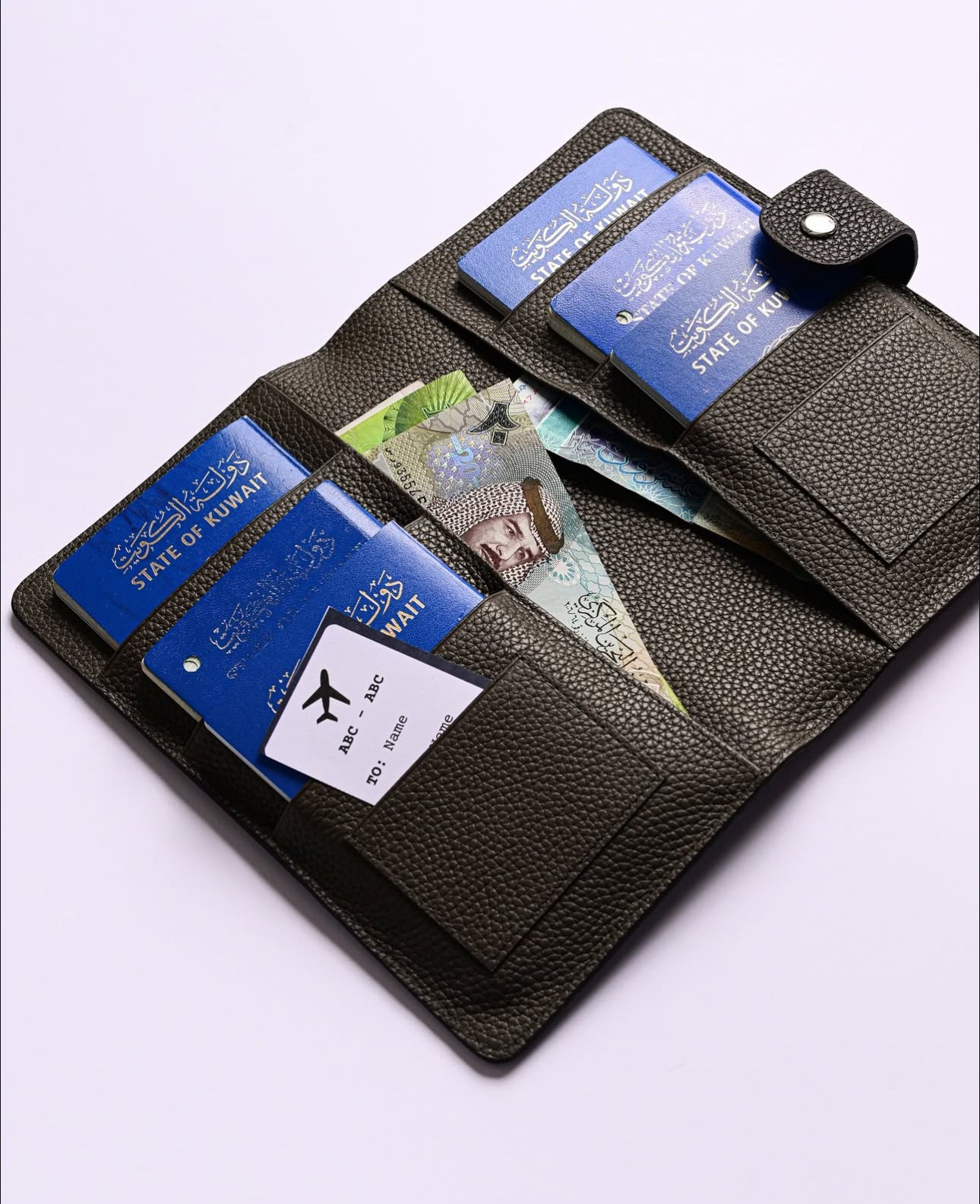 INTL.D x Bonbonis Passport Wallet