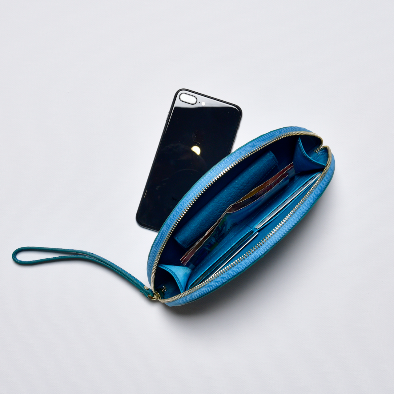 HalfMoonPouch