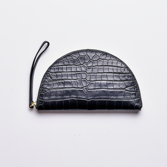 HalfMoonPouch